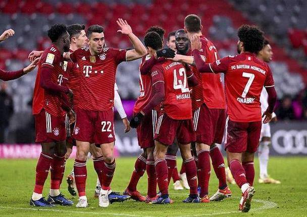 包含德甲主场氛围带动球队士气的词条